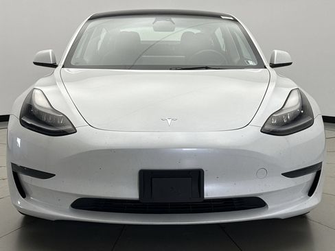 Used 2023 Tesla Model 3 Standard Range RWD image 8
