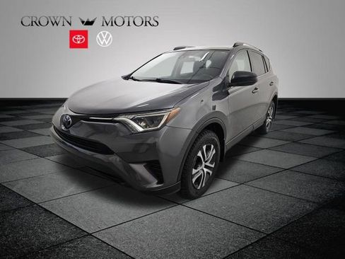 Used 2018 Toyota RAV4 LE w/ All Weather Liner Package AWD/4WD image 3