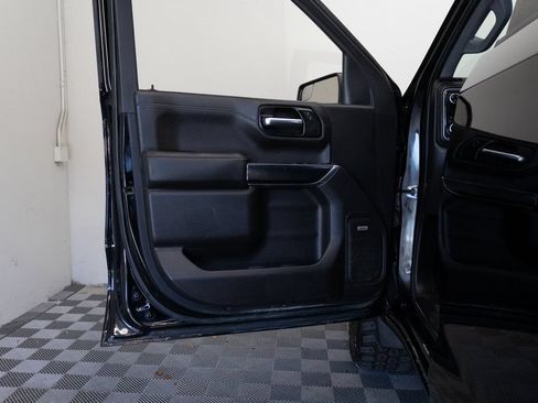 Used 2019 Chevrolet Silverado 1500 RST w/ All-Star Edition RWD image 15