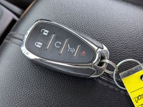 Used 2019 Chevrolet Equinox Premier image 28