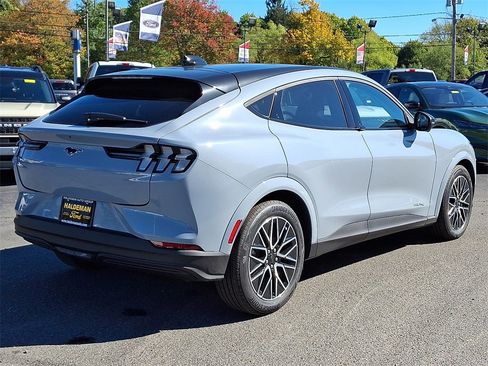 New 2025 Ford Mustang Mach-E Premium image 4