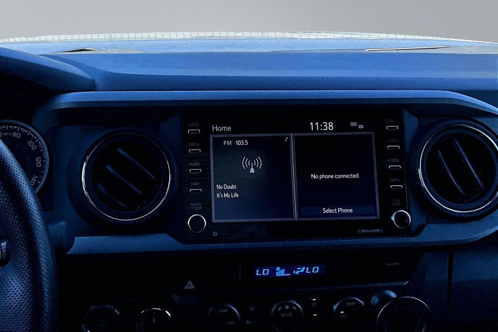 Used 2023 Toyota Tacoma TRD Off-Road AWD/4WD image 10