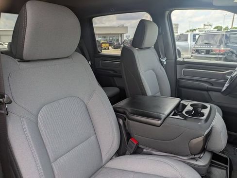 Used 2023 RAM 1500 Big Horn AWD/4WD image 35