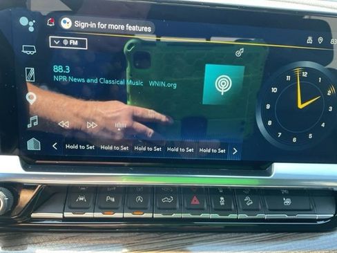 Used 2025 Chevrolet Silverado 1500 RST image 40