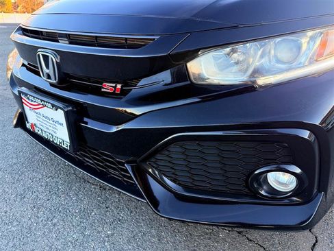 Used 2018 Honda Civic Si image 6