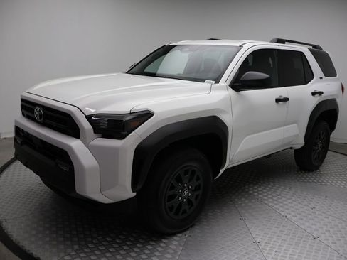 Used 2025 Toyota 4Runner SR5 image 1