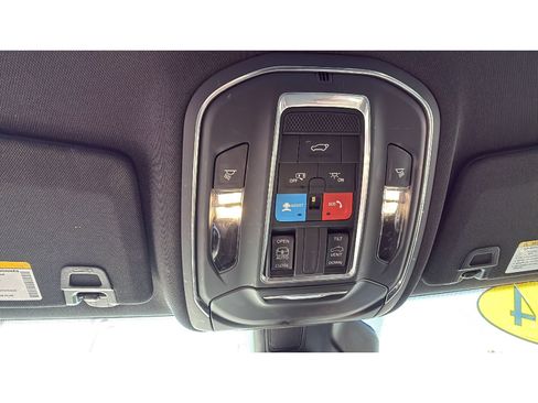 Used 2024 Jeep Grand Cherokee Altitude AWD/4WD image 25