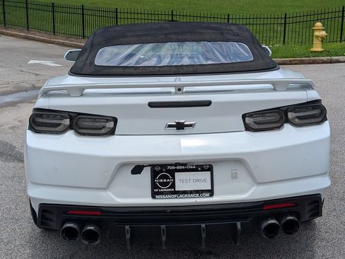 Used 2019 Chevrolet Camaro SS RWD image 6