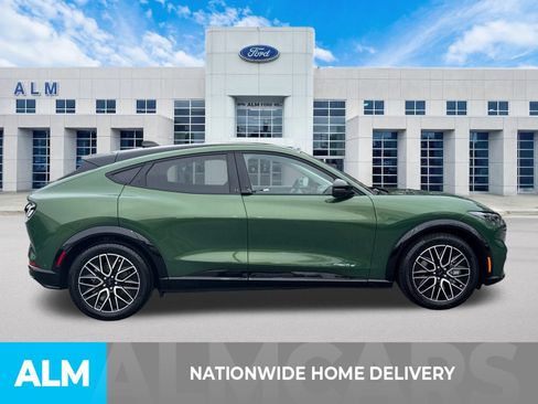 Used 2024 Ford Mustang Mach-E Premium image 5