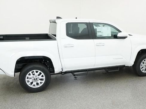 New 2026 Toyota Tacoma 4x4 Double Cab image 10