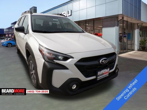 Used 2025 Subaru Outback image 11