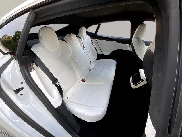 Used 2023 Tesla Model S AWD/4WD image 24