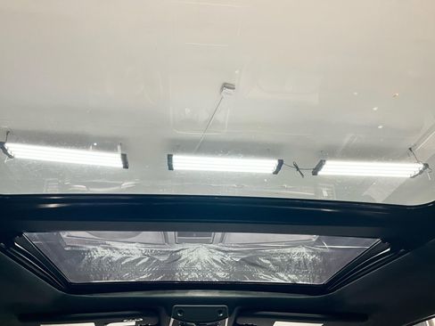 Used 2019 Ford F350 Platinum w/ Platinum Ultimate Package image 19