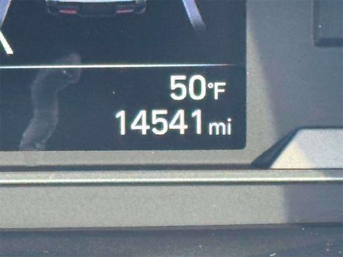 Certified 2022 Hyundai Santa Cruz SEL image 25