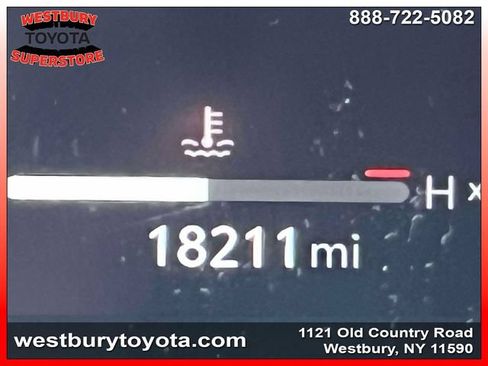 Used 2023 Toyota Highlander Limited AWD/4WD image 33