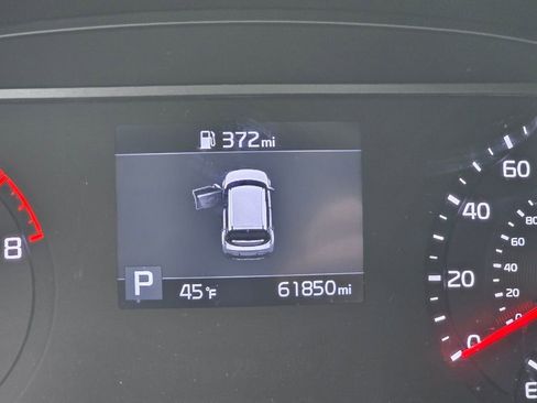 Used 2020 Kia Soul LX image 4