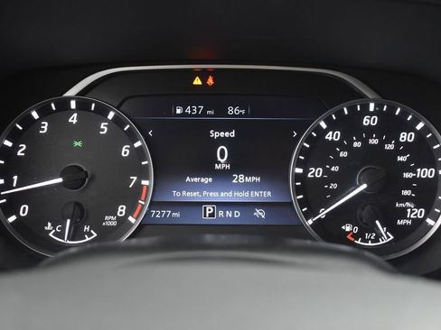 Used 2024 Nissan Frontier SV image 31