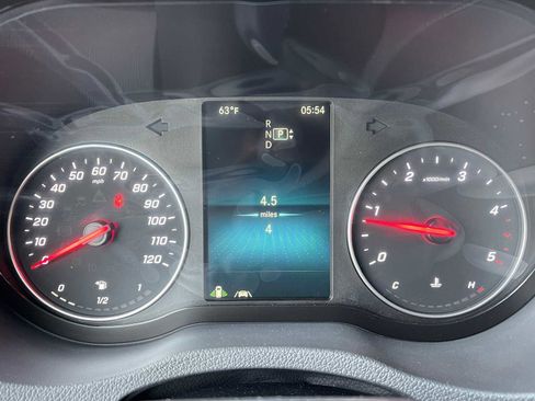 Used 2024 Mercedes-Benz Sprinter 2500 image 26