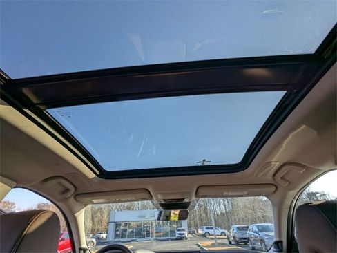 Certified 2026 Acura MDX w/ Technology Package image 18