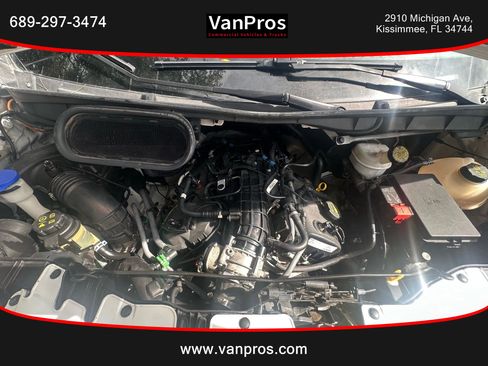 Used 2016 Ford Transit 350 XL image 18