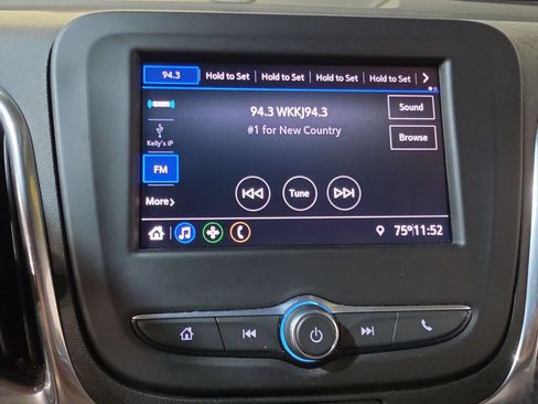 Used 2021 Chevrolet Equinox LT AWD/4WD image 12