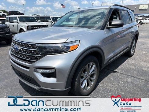 Used 2023 Ford Explorer XLT w/ Equipment Group 202A AWD/4WD image 1