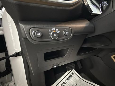 Used 2023 Chevrolet TrailBlazer ACTIV w/ Sun and Liftgate Package image 27