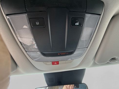 Used 2025 Kia Sportage EX FWD image 18