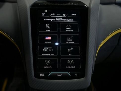 Used 2024 Lamborghini Revuelto image 56