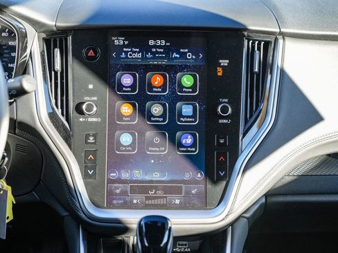 Used 2025 Subaru Outback Premium image 16