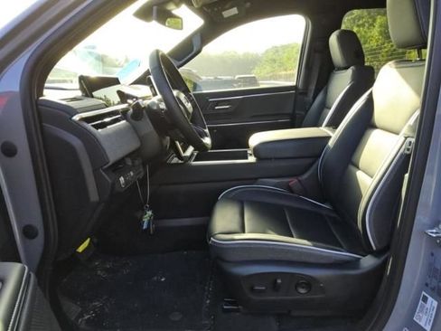 Used 2026 GMC Sierra EV Elevation w/ LPO, Elevation Dark Package AWD/4WD image 8