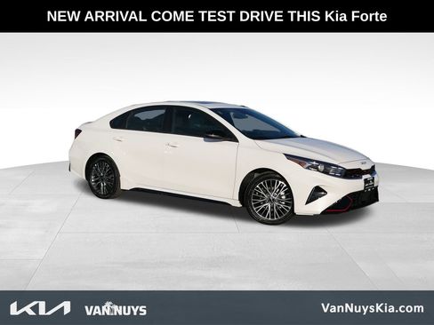 Used 2024 Kia Forte GT-Line w/ GT-Line Premium Package image 1