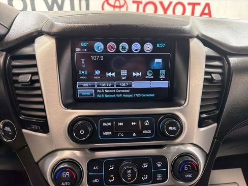 Used 2020 GMC Yukon XL SLT AWD/4WD image 29
