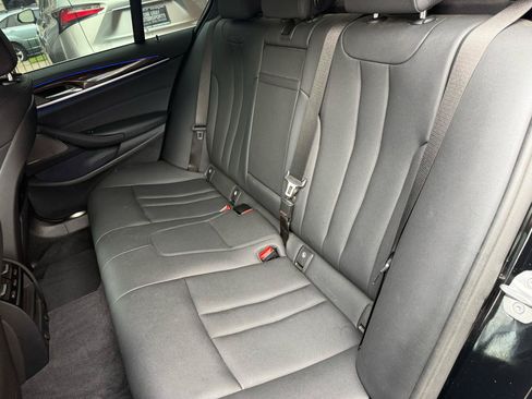 Used 2019 BMW 530e w/ Convenience Package RWD image 7
