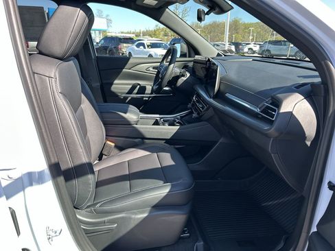 New 2026 Chevrolet Traverse LT AWD/4WD image 13