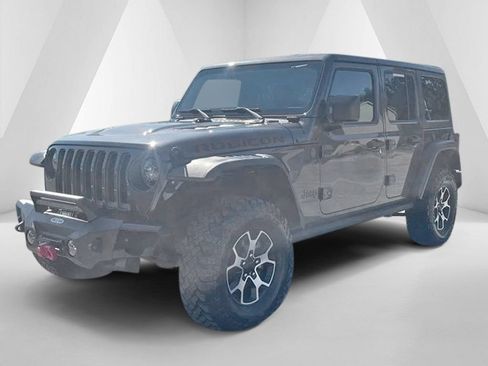 Used 2021 Jeep Wrangler Unlimited Rubicon w/ Cold Weather Group AWD/4WD image 3