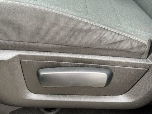 Used 2022 RAM 1500 Tradesman w/ Chrome Plus Package RWD image 22