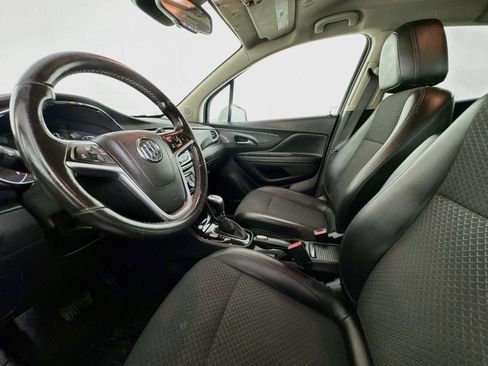 Used 2022 Buick Encore Preferred w/ Safety Package AWD/4WD image 33