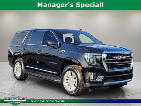 Used 2021 GMC Yukon SLT AWD/4WD image 1