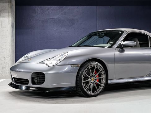 Used 2004 Porsche 911 Turbo AWD/4WD image 32