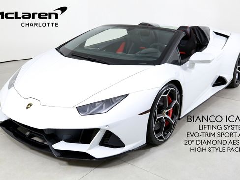 Used 2020 Lamborghini Huracan EVO image 1