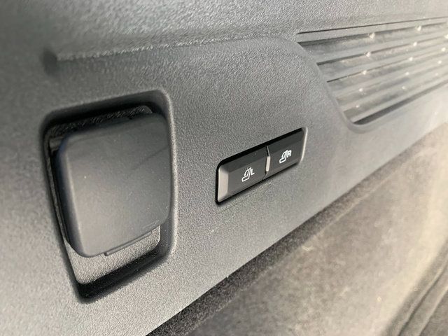 Used 2024 Lincoln Nautilus Reserve w/ Equipment Group 202A AWD/4WD image 6