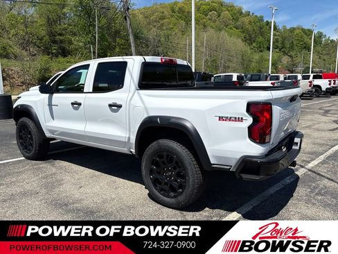 New 2026 Chevrolet Colorado Trail Boss AWD/4WD image 3