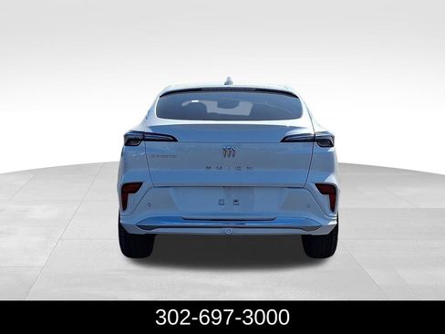 New 2026 Buick Envista Avenir image 5