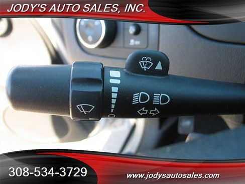 Used 2016 Chevrolet Impala LT image 10