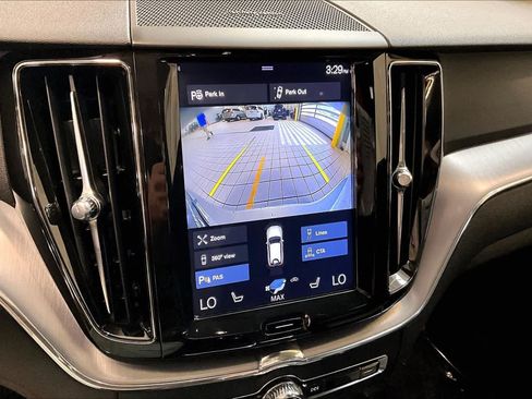 Used 2019 Volvo XC60 T6 Momentum w/ Advanced Package AWD/4WD image 28