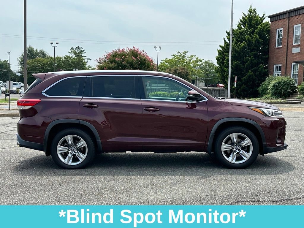 Used 2019 Toyota Highlander Limited AWD/4WD image 11
