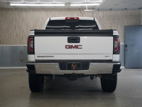 Used 2018 GMC Sierra 1500 SLT AWD/4WD image 8
