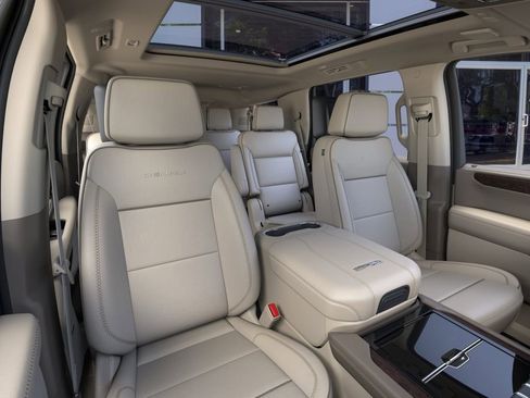 New 2026 GMC Yukon Denali AWD/4WD image 16