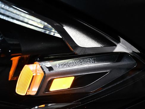 Used 2025 Mercedes-Benz S 63 AMG S image 92